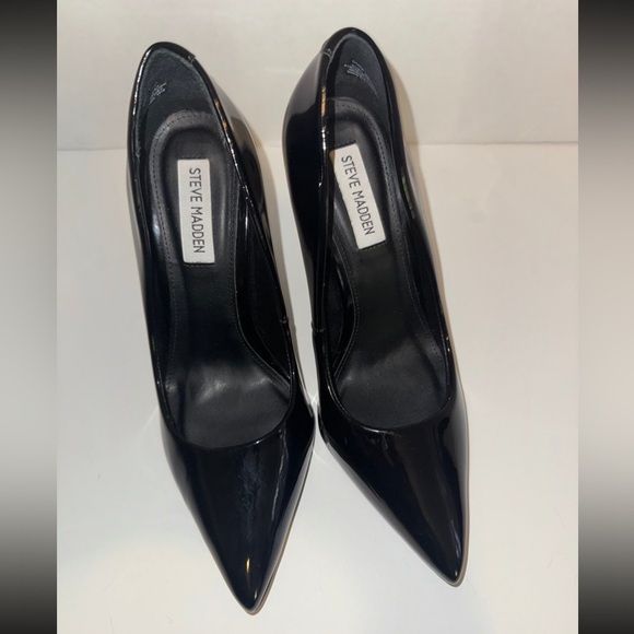 Steve Madden Black Patent Stilettos Sz 8 - Picture 6 of 9